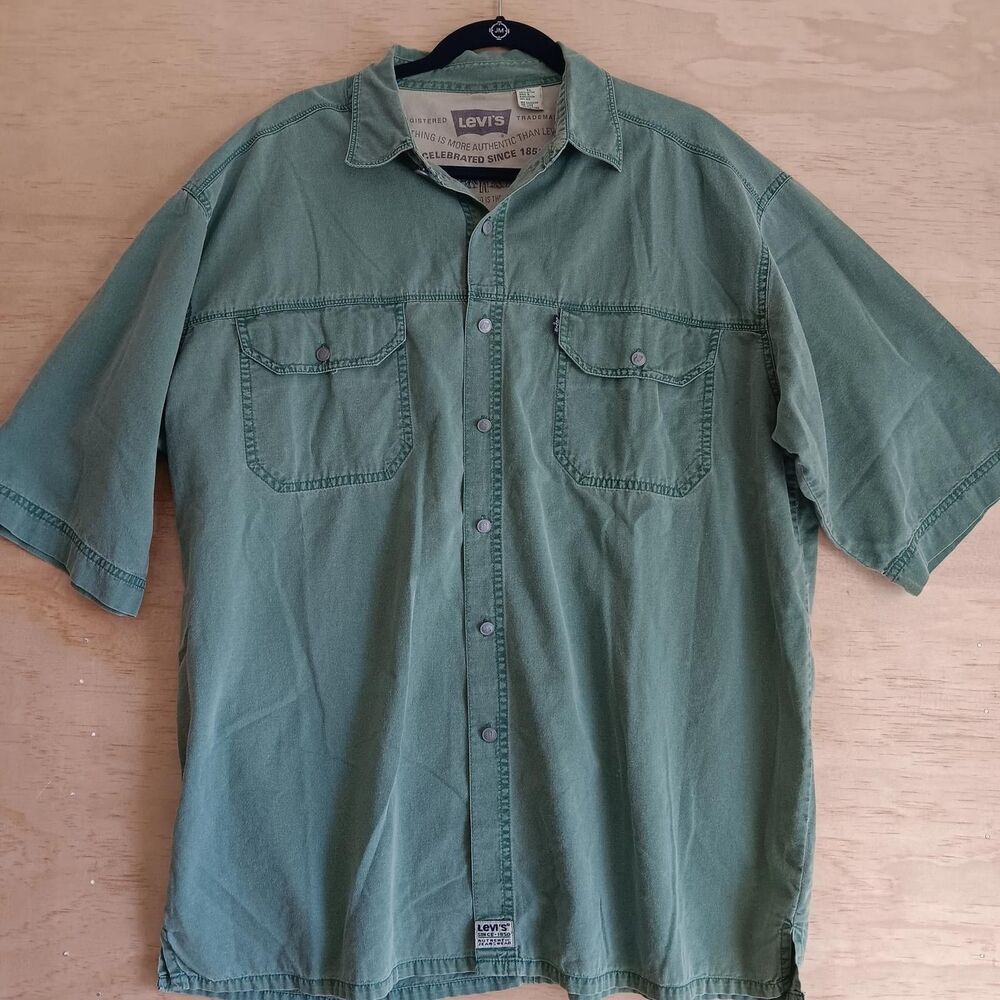 Levi's Short Sleeve Button-Up Shirt - XL Green retro throwback